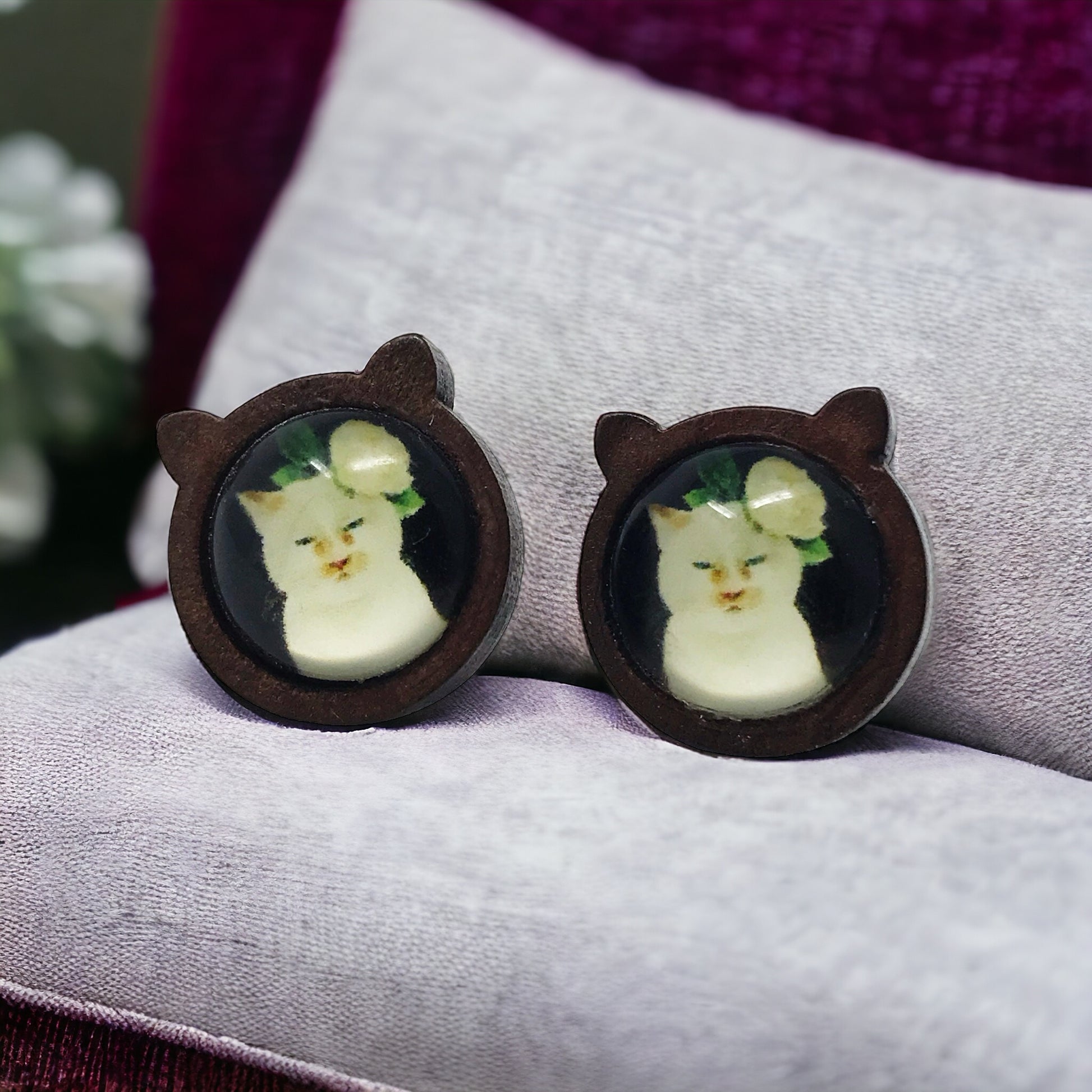 Whimsical Cat & Flower Earrings - Handmade Wooden Cat Shaped Jewelry for Stylish Cat Enthusiasts