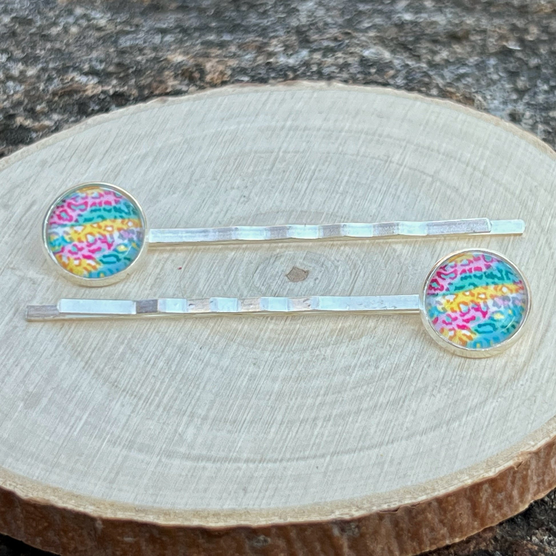 Spring Leopard Hair Pins – Set of 2 Pastel Animal Print Accessories