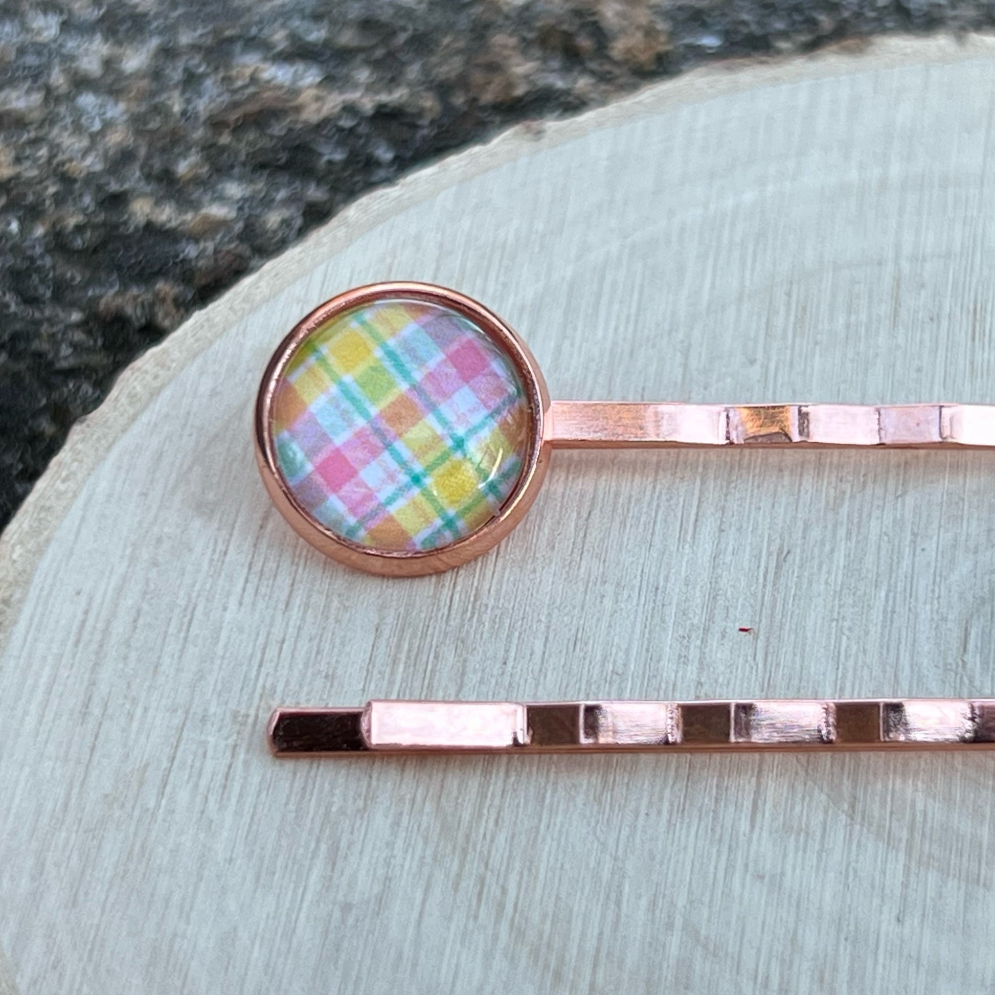 Pastel Plaid Hair Pins – Set of 2 Spring Accessories in Rose Gold