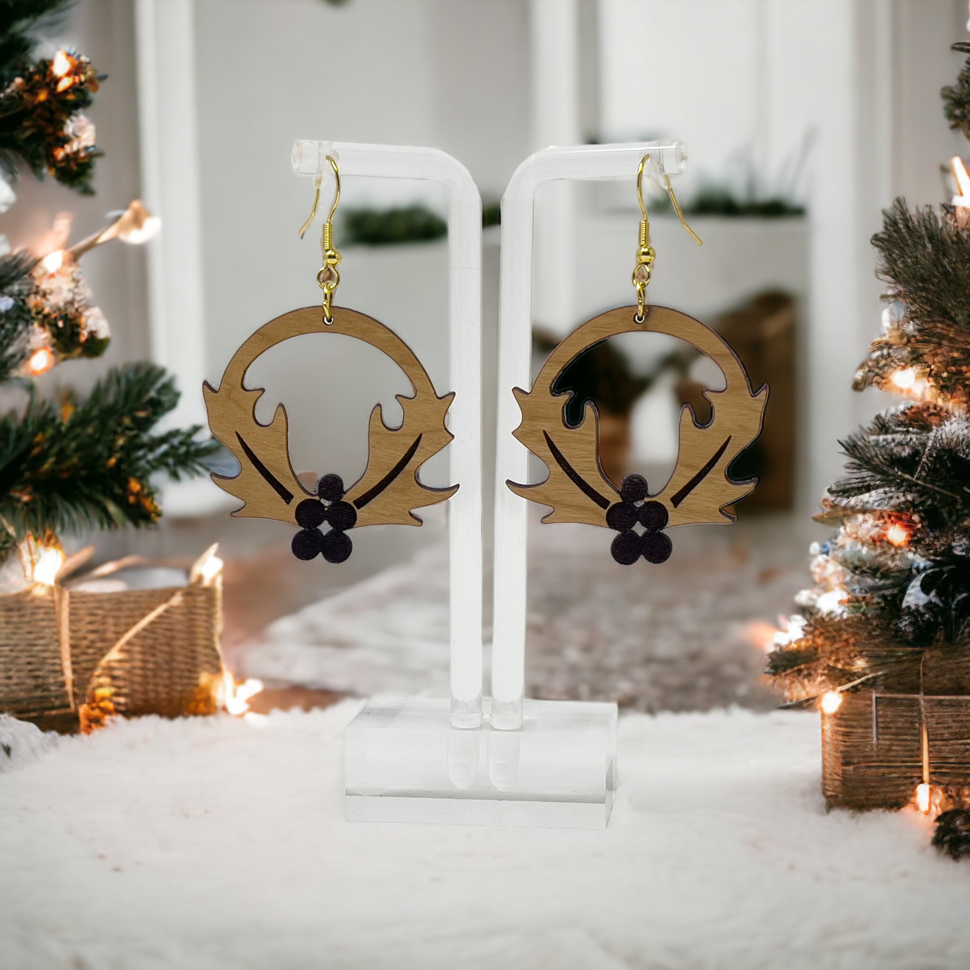 Wooden Holly Wreath Earrings – Holiday Leaf & Berry Laser Cut Jewelry