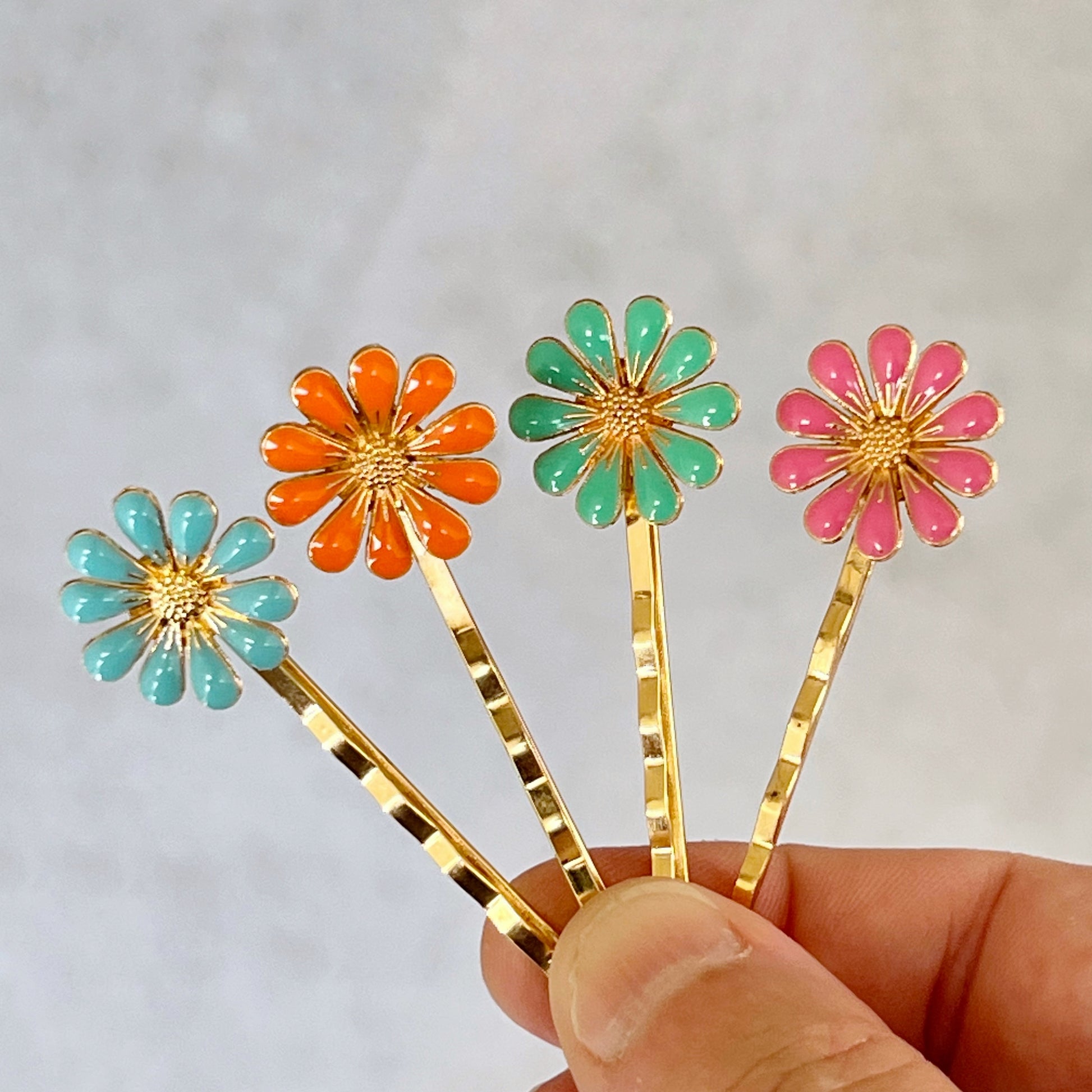 Colorful Daisy Hair Pins – Gold Bobby Pin Set with Enamel Flower Accents