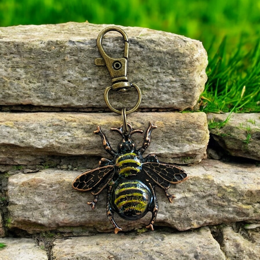 Hand Painted Bee Purse Charm – Vintage Copper Bee Keychain