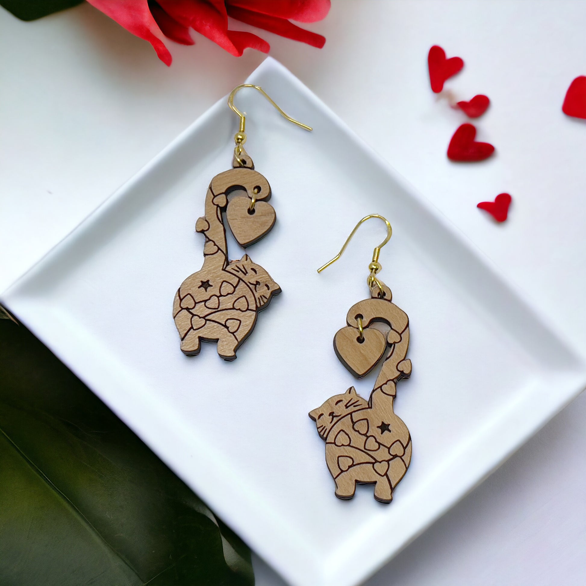 Heart Cat Dangle Earrings – Whimsical Love-Themed Wooden Jewelry