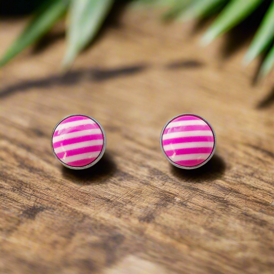 Pendientes de rayas rosas y blancas, tachuelas retro, aretes minimalistas, aretes de acero inoxidable, aretes boho, joyas de declaración, regalo para ella