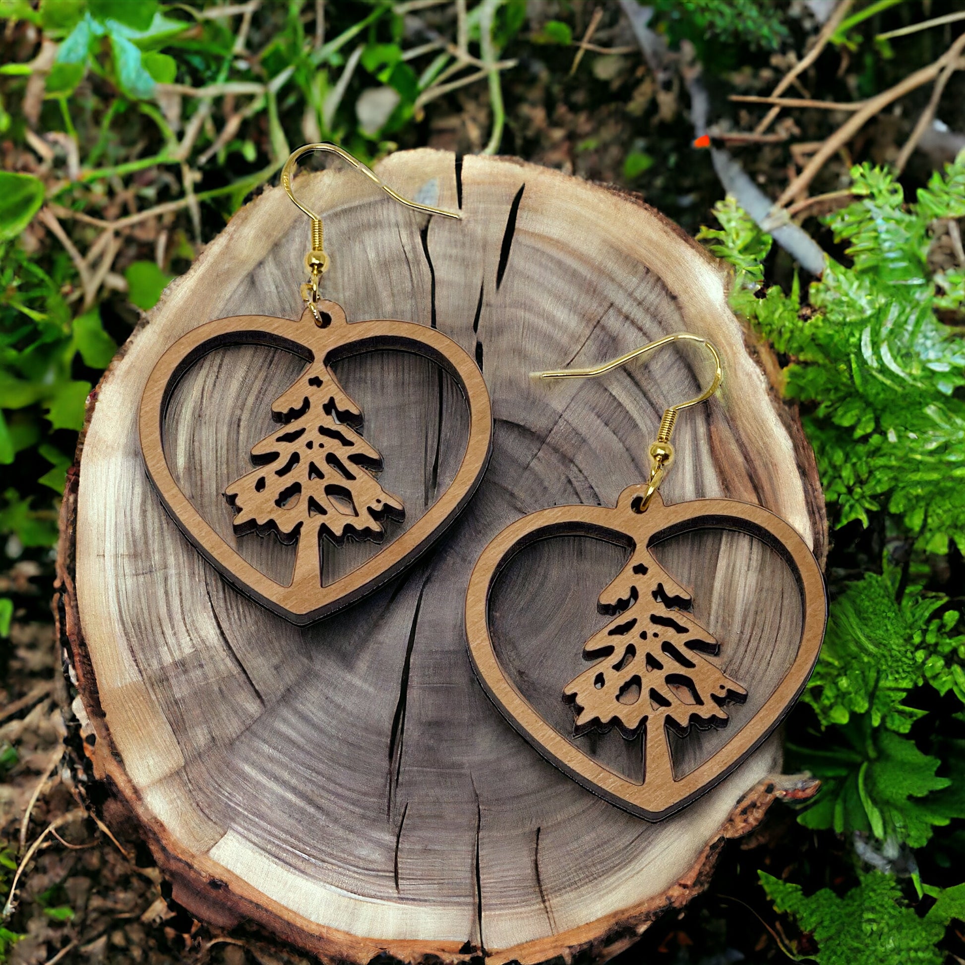 Heart Tree Cutout Earrings – Wooden Christmas Forest Dangles with Gold Hooks