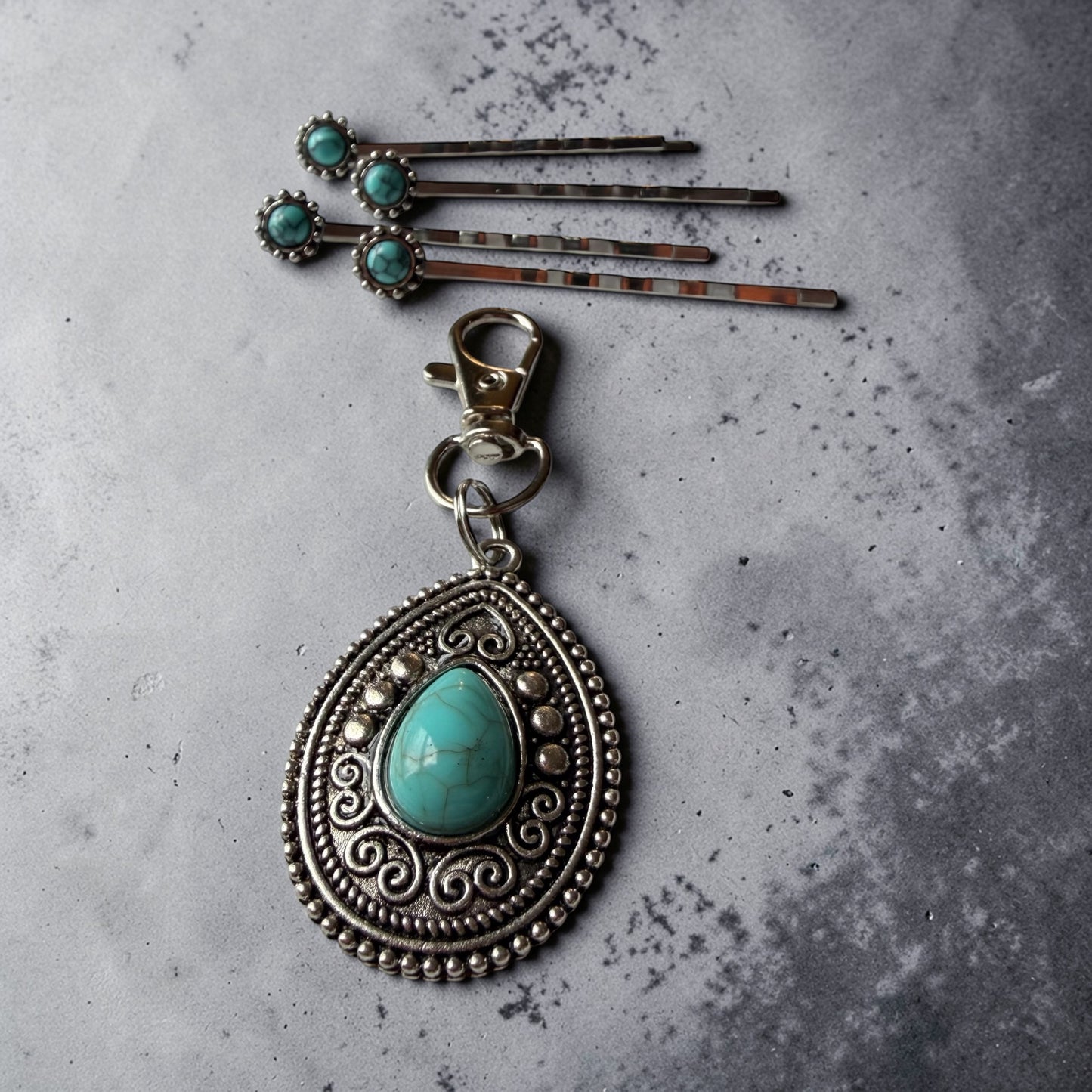 Western Gift Set – Turquoise Hair Pins & Handbag Charm