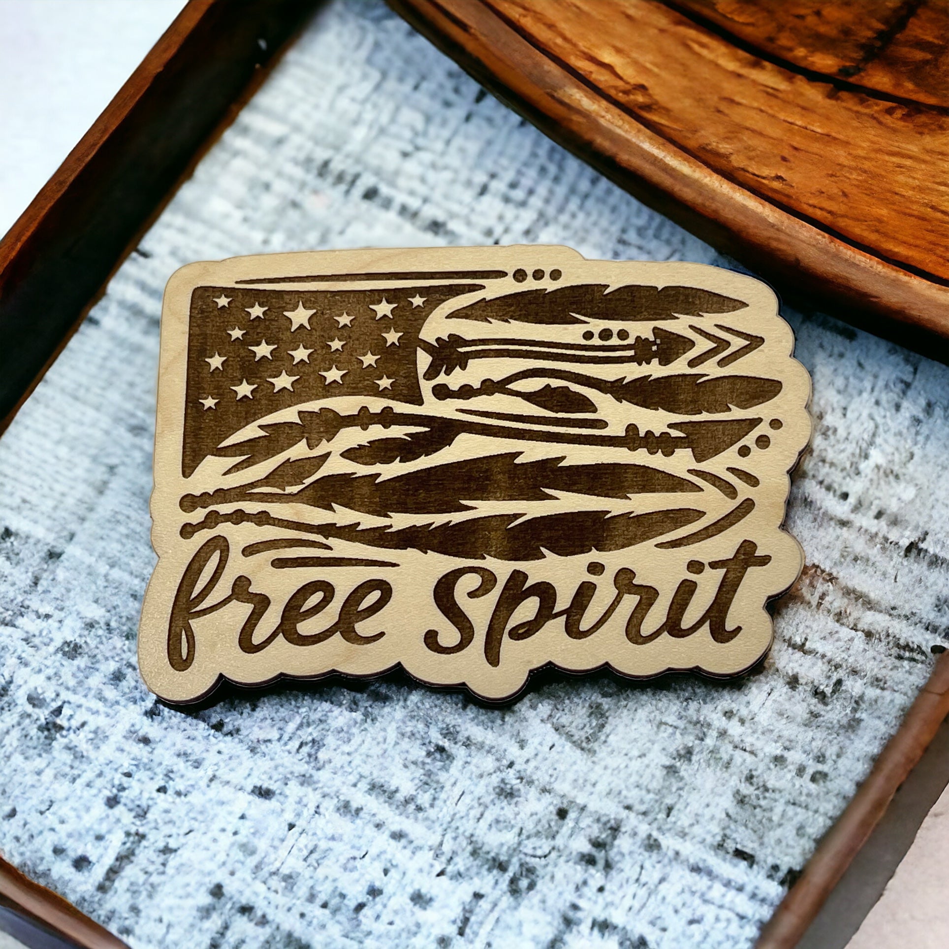 Free Spirit Arrow Flag Magnet – Boho Patriotic Wooden Decor