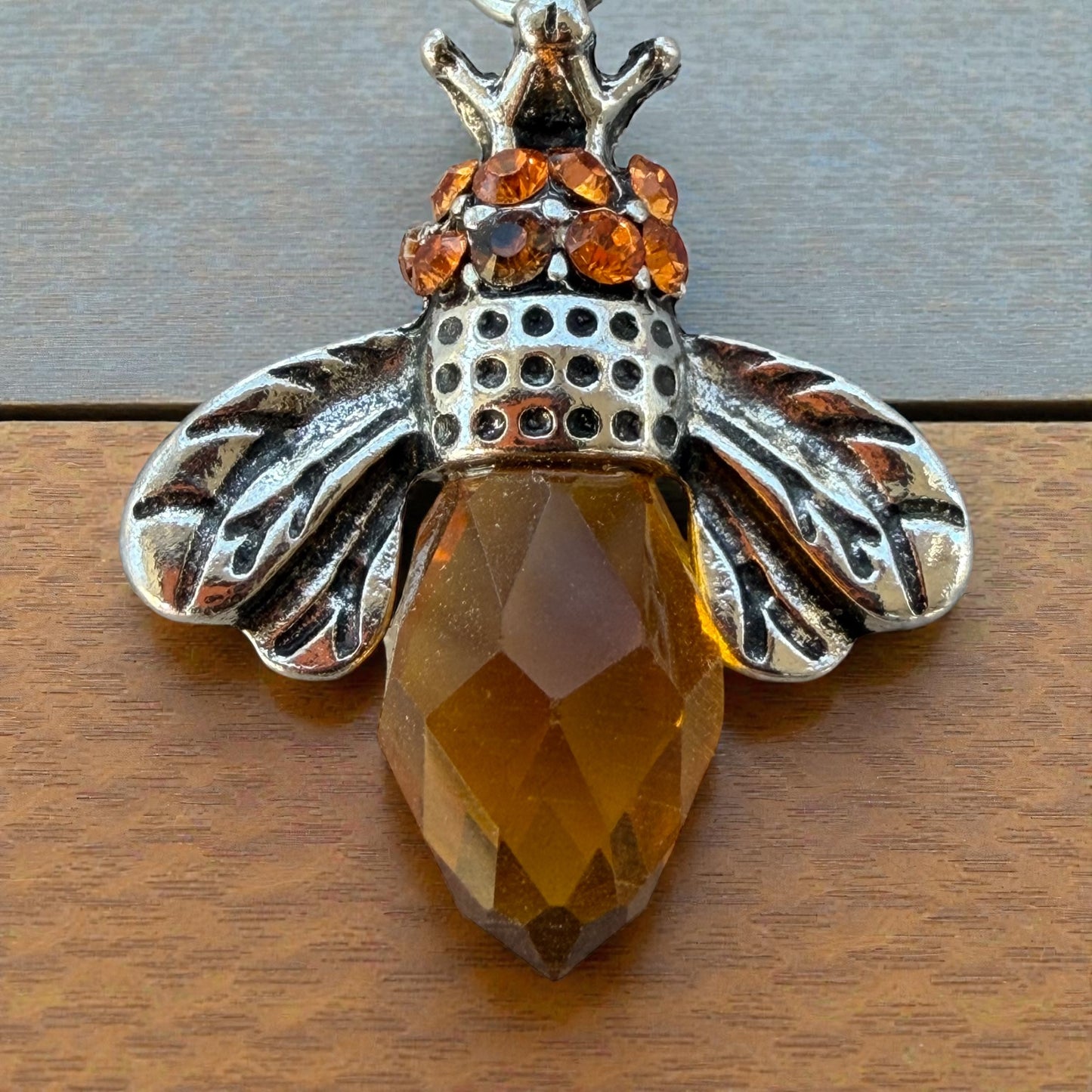 Amber Bee Purse Charm – Silver Boho Nature-Inspired Keychain