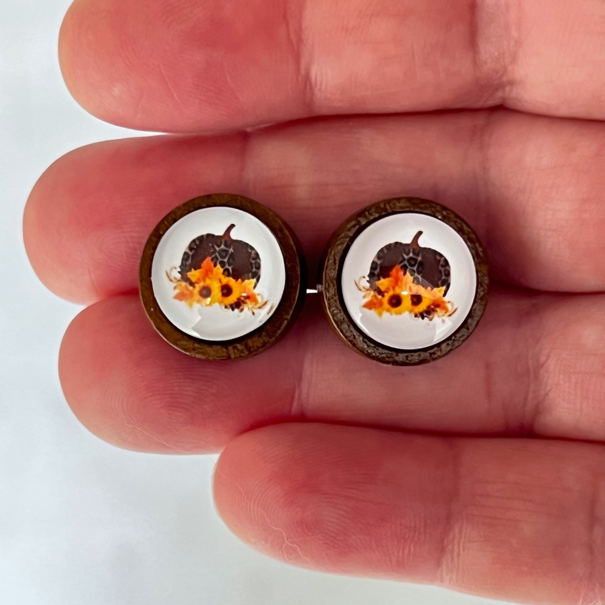 Leopard Pumpkin & Sunflower Stud Earrings – Rustic Fall Wooden Jewelry