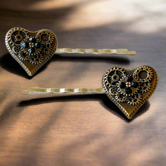 Steampunk Gear Hearts con pasador de pelo de pedrería negra