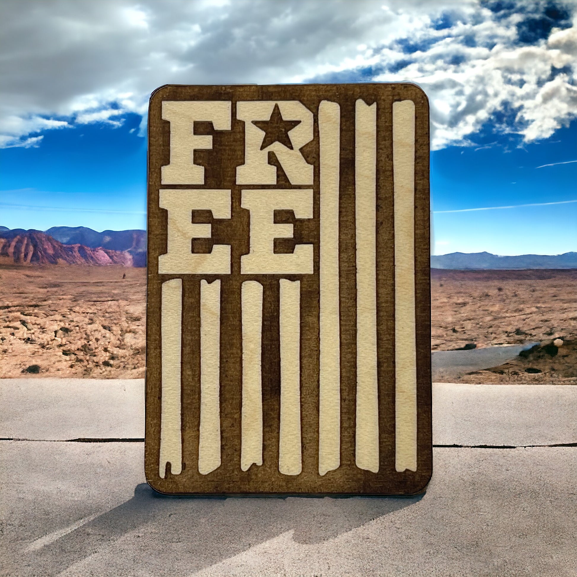 Free Flag Vertical Magnet – Patriotic Rustic Wood Decor