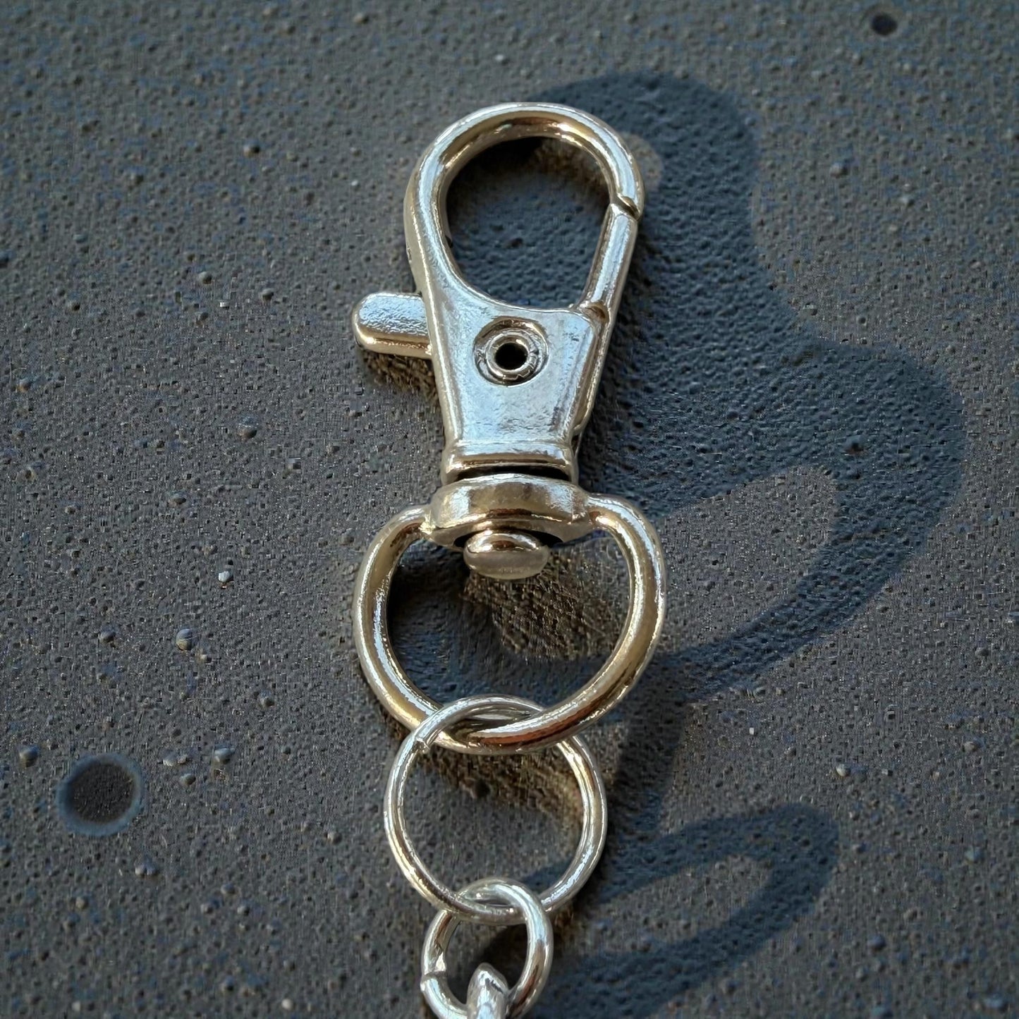 Amber Bee Purse Charm – Silver Boho Nature-Inspired Keychain