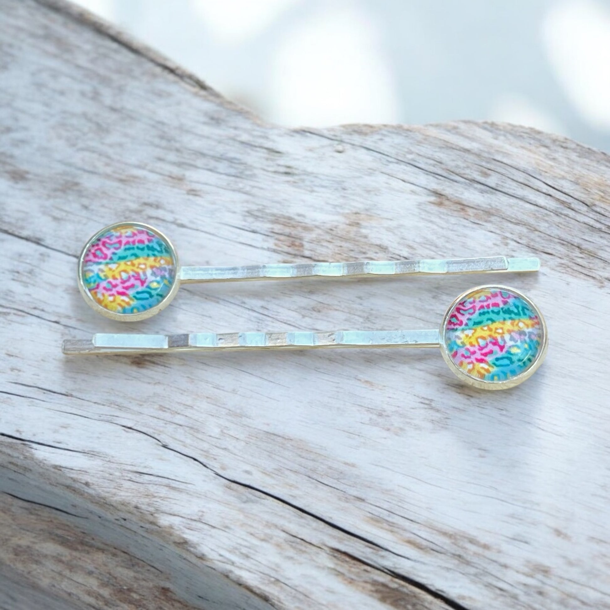 Spring Leopard Hair Pins – Set of 2 Pastel Animal Print Accessories