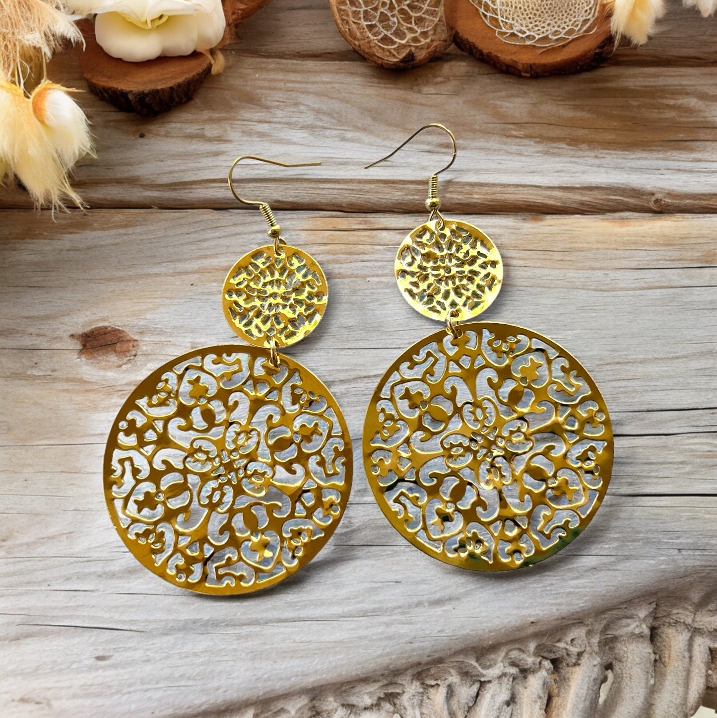 Gold Filigree Dangle Earrings – Elegant Round Jewelry