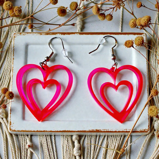 Neon Pink Double Heart Acrylic Earrings – Retro Statement Jewelry