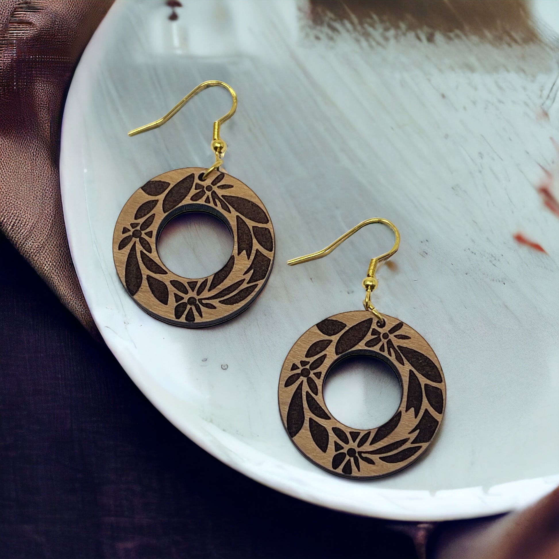 Etched Floral Circle Wood Earrings – Lightweight Boho Botanical Jewelry