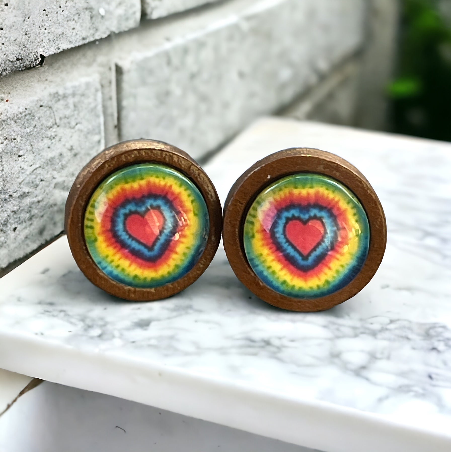 Rainbow Tie-Dye Heart Stud Earrings – Retro Wooden Jewelry