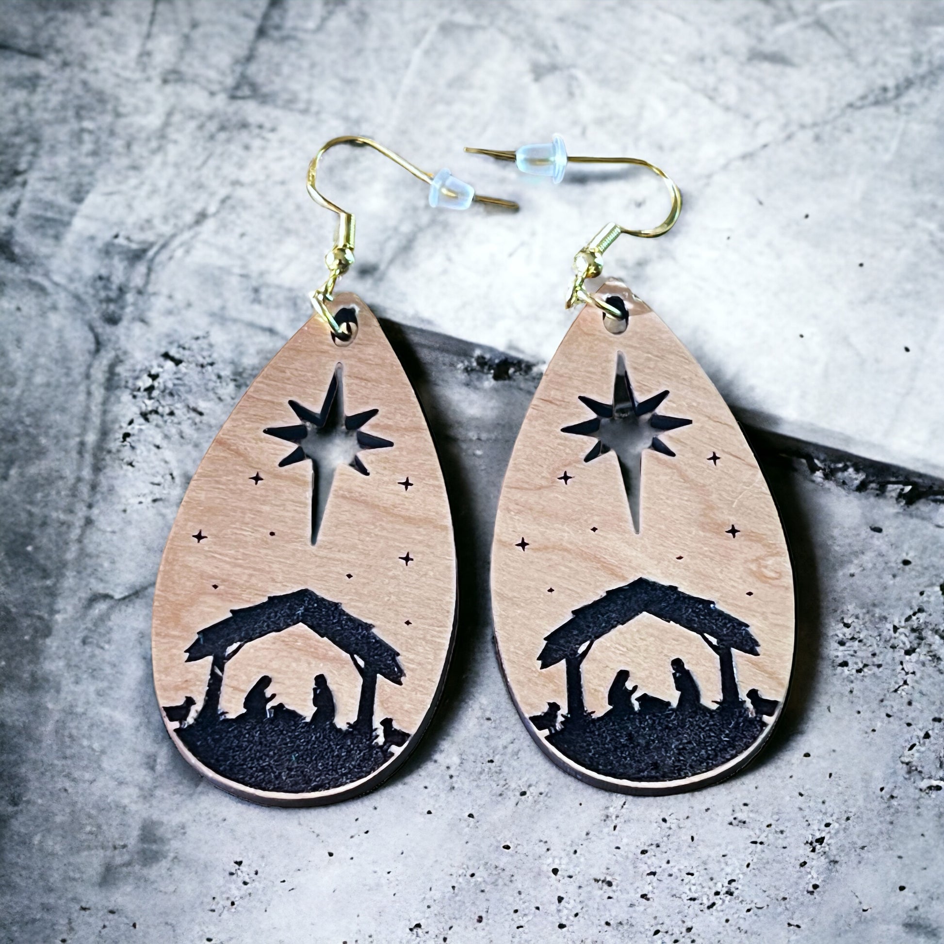 Nativity Earrings, Christmas Jesus Dangle Earrings, Cute Holiday Earrings, Wood Christian Earrings, Country Xmas Jewelry, Rustic Nature Gift