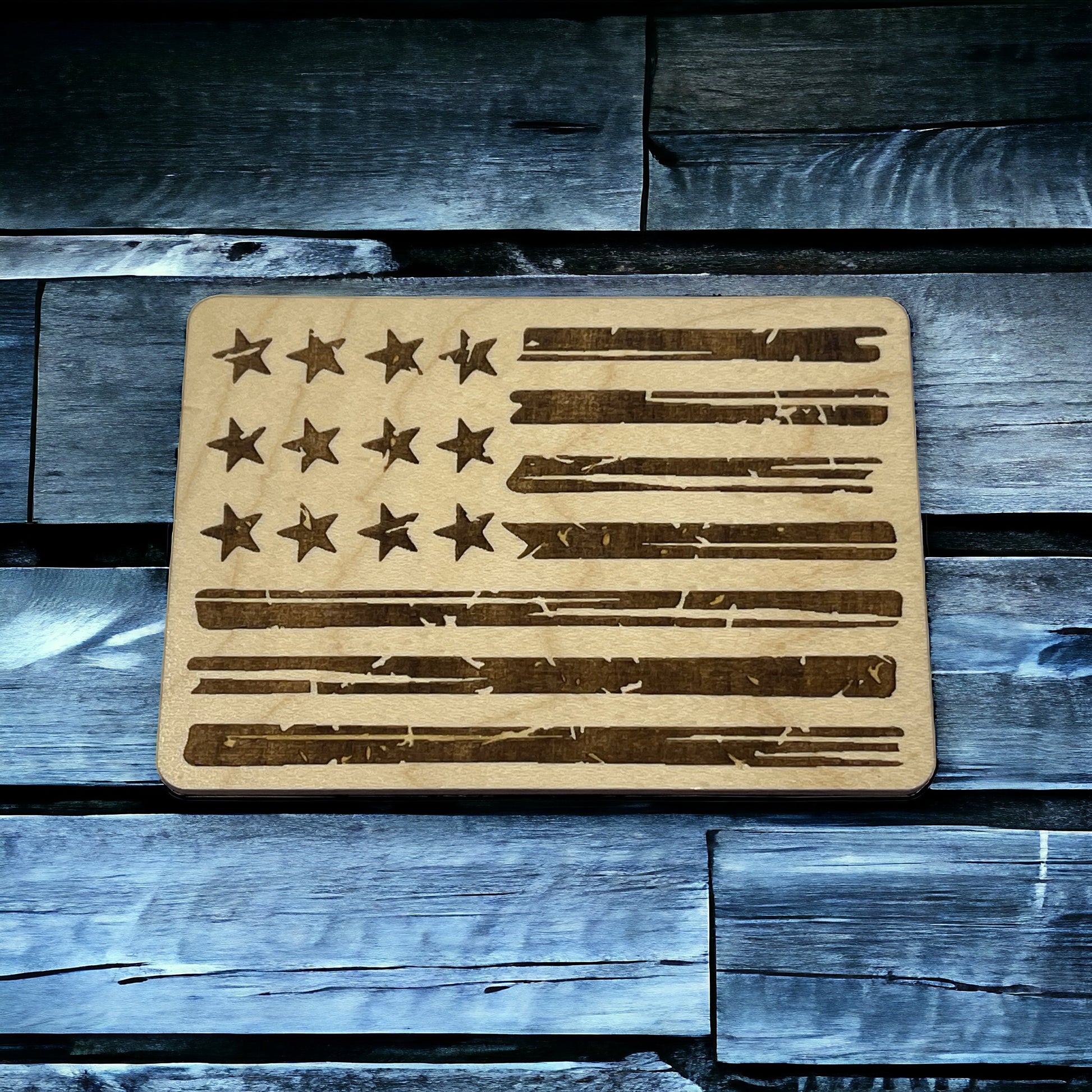 Rustic American Flag Magnet – Patriotic Farmhouse Decor