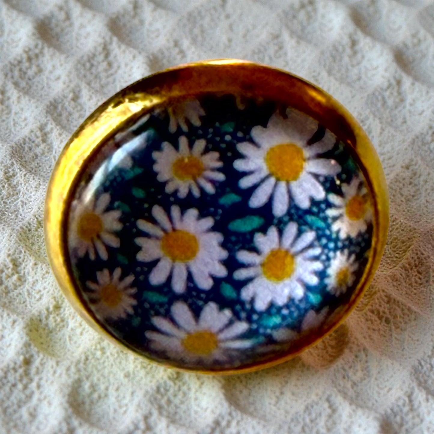 Daisy Stud Earrings – 12mm Gold Tone Floral Boho Jewelry for Her