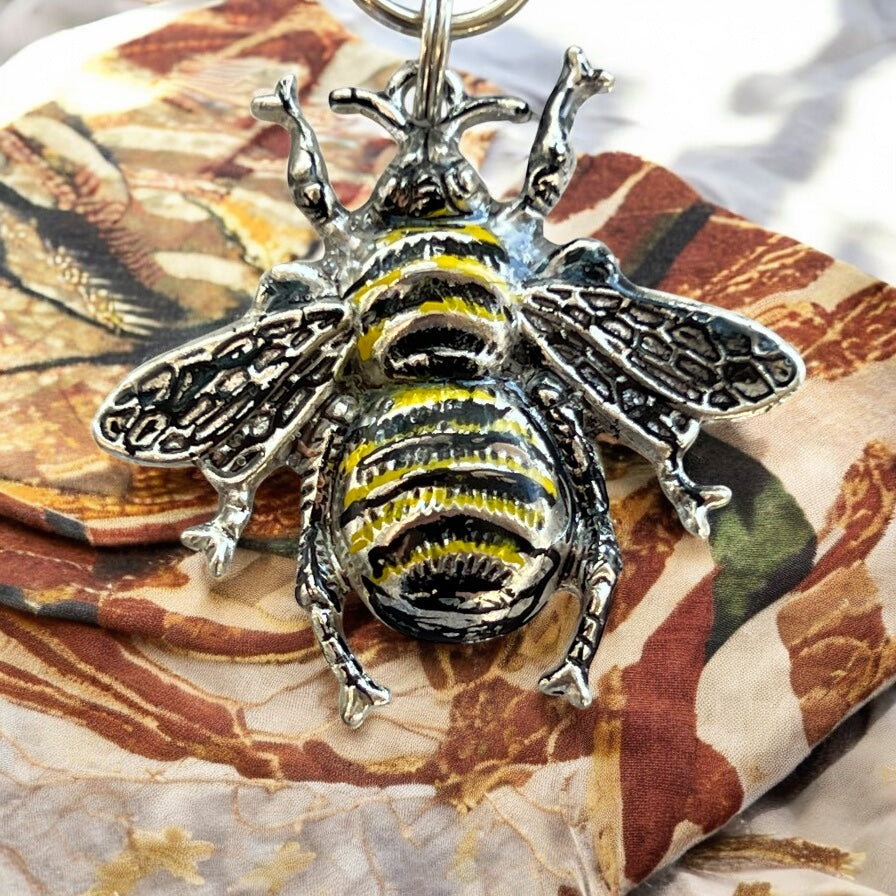 Hand Painted Silver Bee Purse Charm – Nature-Inspired Keychain