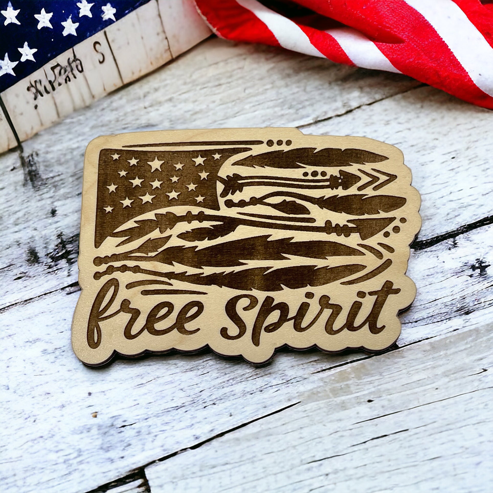 Free Spirit Arrow Flag Magnet – Boho Patriotic Wooden Decor
