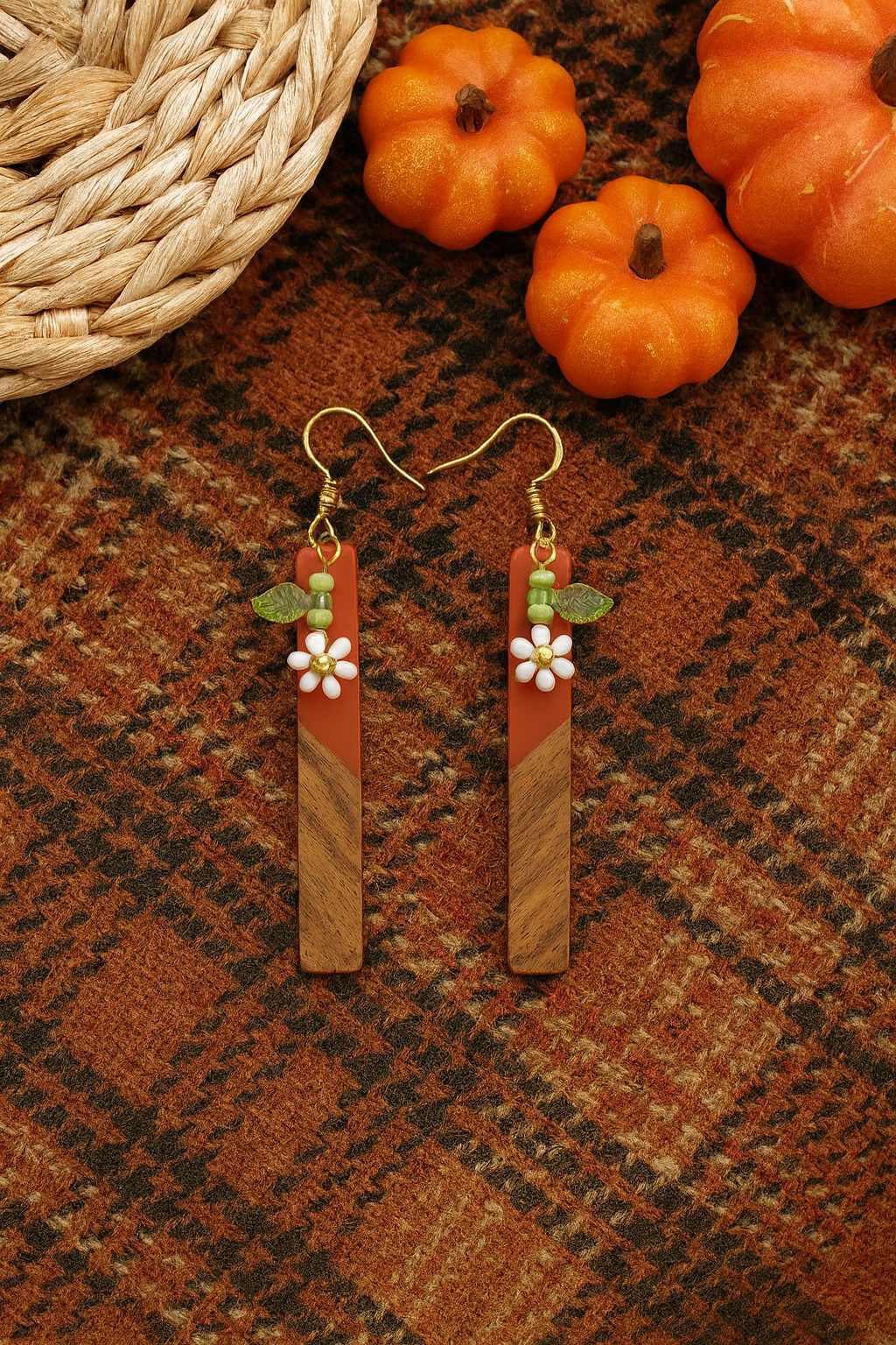 Boho Wood & Resin Daisy Earrings – Lightweight Botanical Dangles