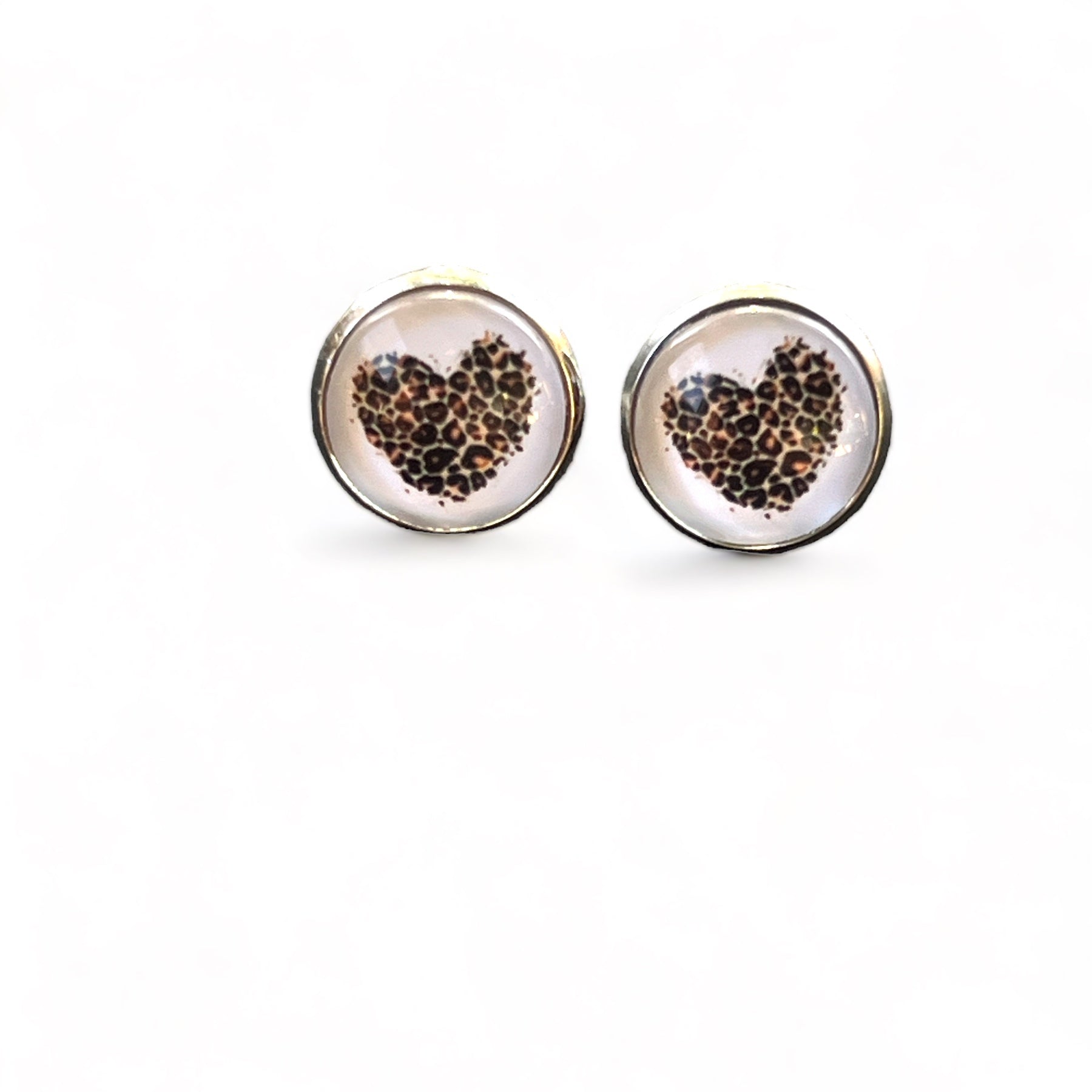 Leopard Print Heart Stud Earrings – Silver Statement Jewelry