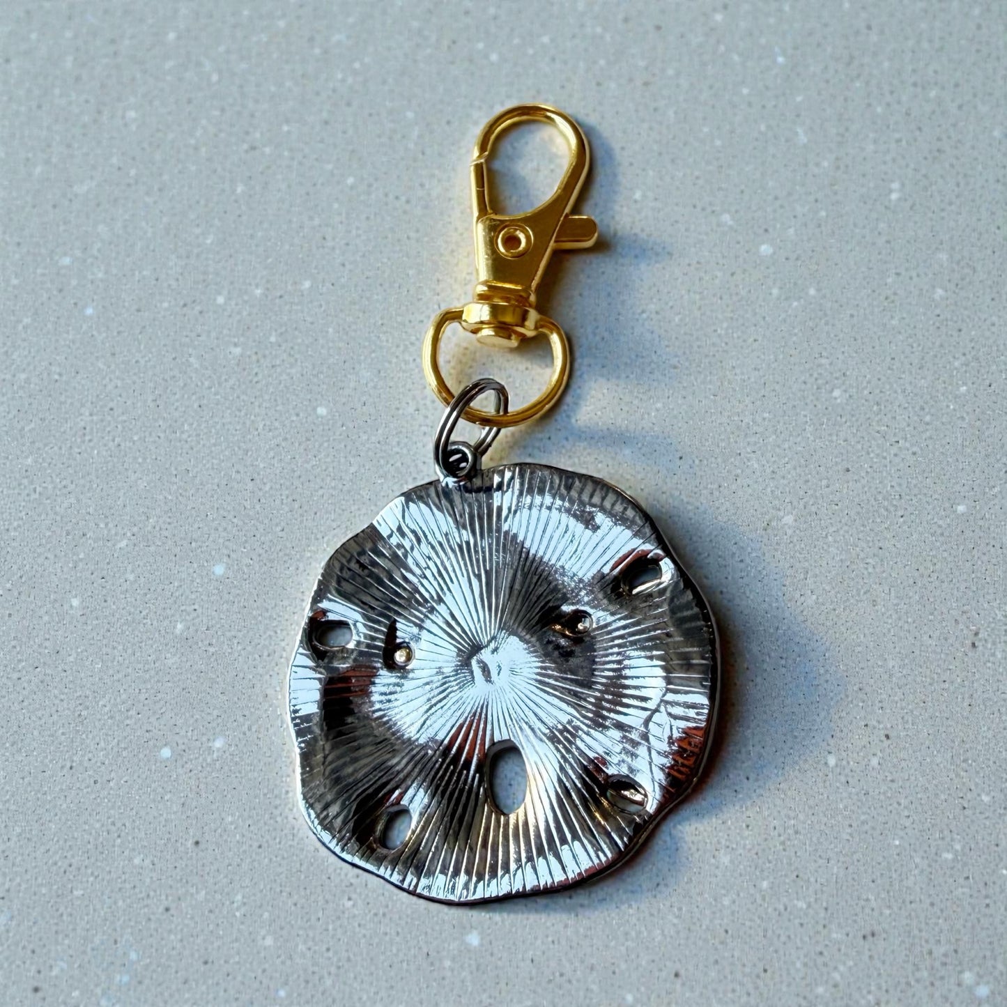 Sand Dollar Starfish Purse Charm – Coastal Boho Bag Accessory