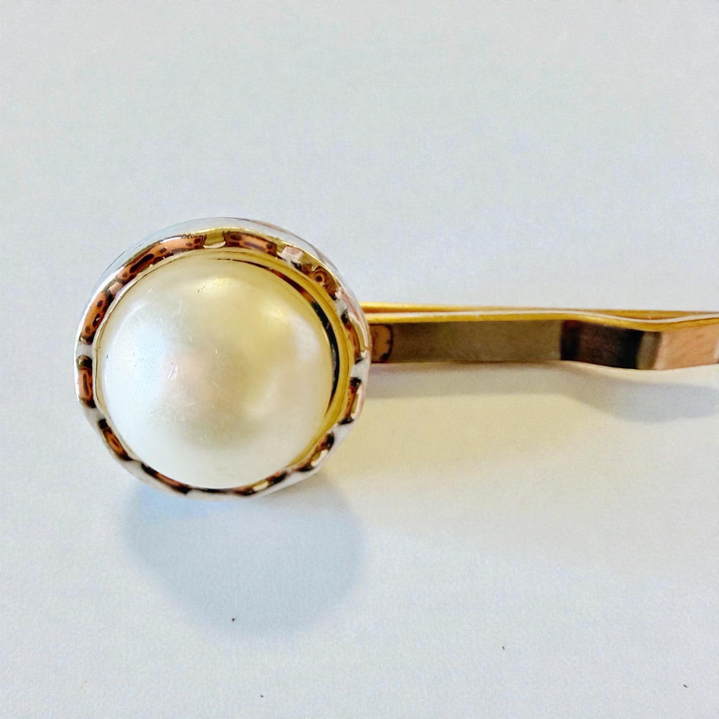 Pasador de pelo rosa de oro, clip de pelo de perla, pasador floral Bobby, pasador de pelo de flor, pasador de pelo vintage, barrette de oro antiguo, clip de pelo de mujer, mariposa