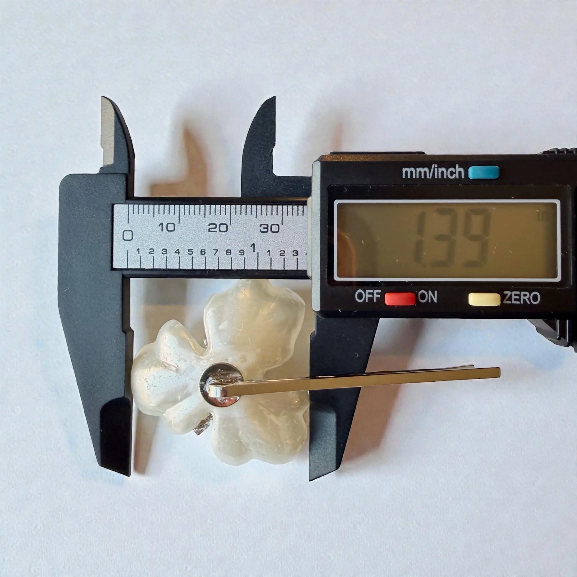 White Floral Pearl Hair Pin Set of 2  - Elegant Bridal Hair Accessories Be Grace Be Love