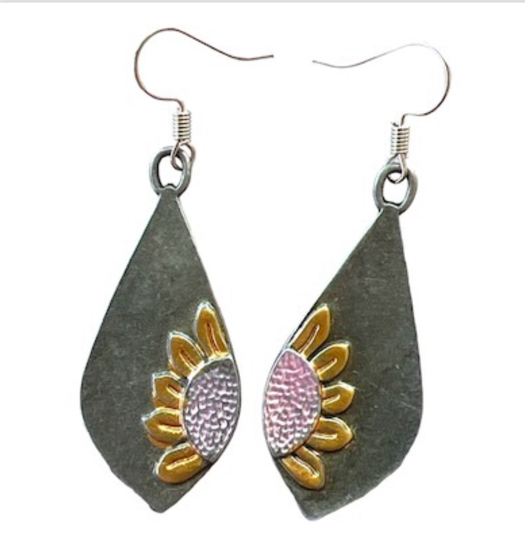 Teardrop Silver Earrings – Sunflower Nature-Inspired Jewelry