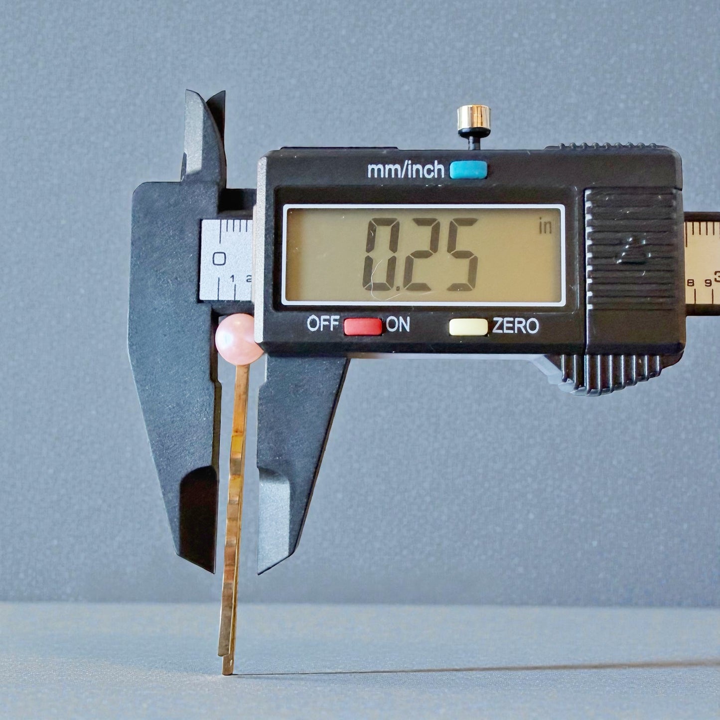 Pink & White Pearl Hair Pins – Set of 6 Feminine Bobby Pins