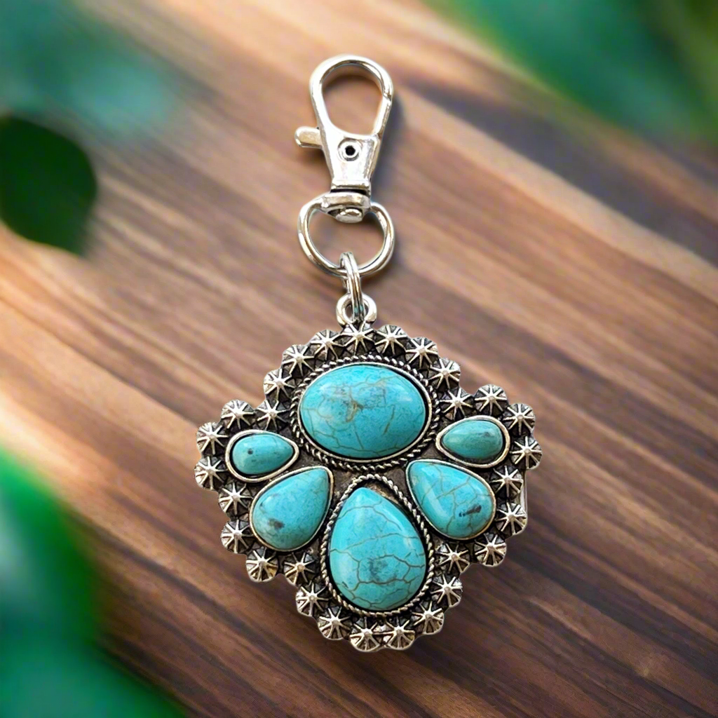 Turquoise Cluster Pendant – Vintage Southwest-Inspired Statement Keychain