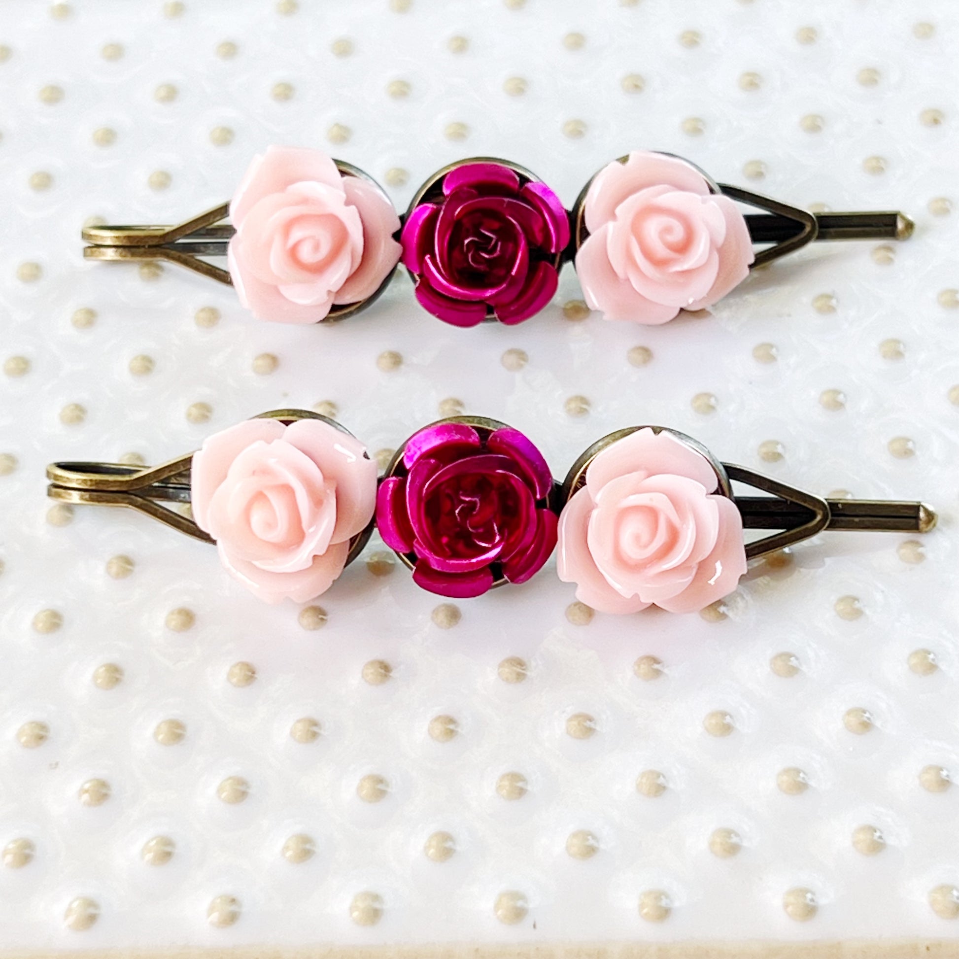 Pink & Red Rose Hair Pins – Vintage-Inspired Floral Bobby Pin Set