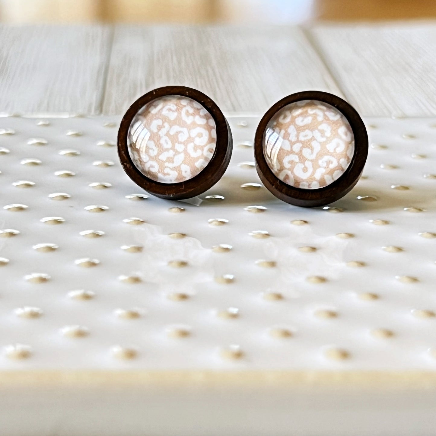 Beige Leopard Print Stud Earrings – Neutral Animal Pattern Wood Jewelry