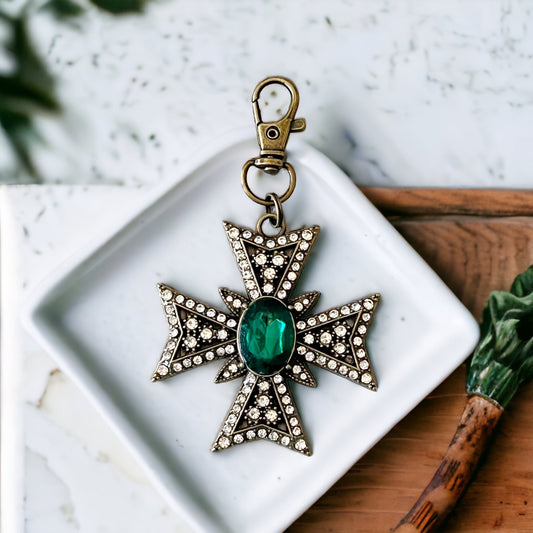 Emerald Jeweled Cross Purse Charm – Vintage-Inspired Bag Accessory