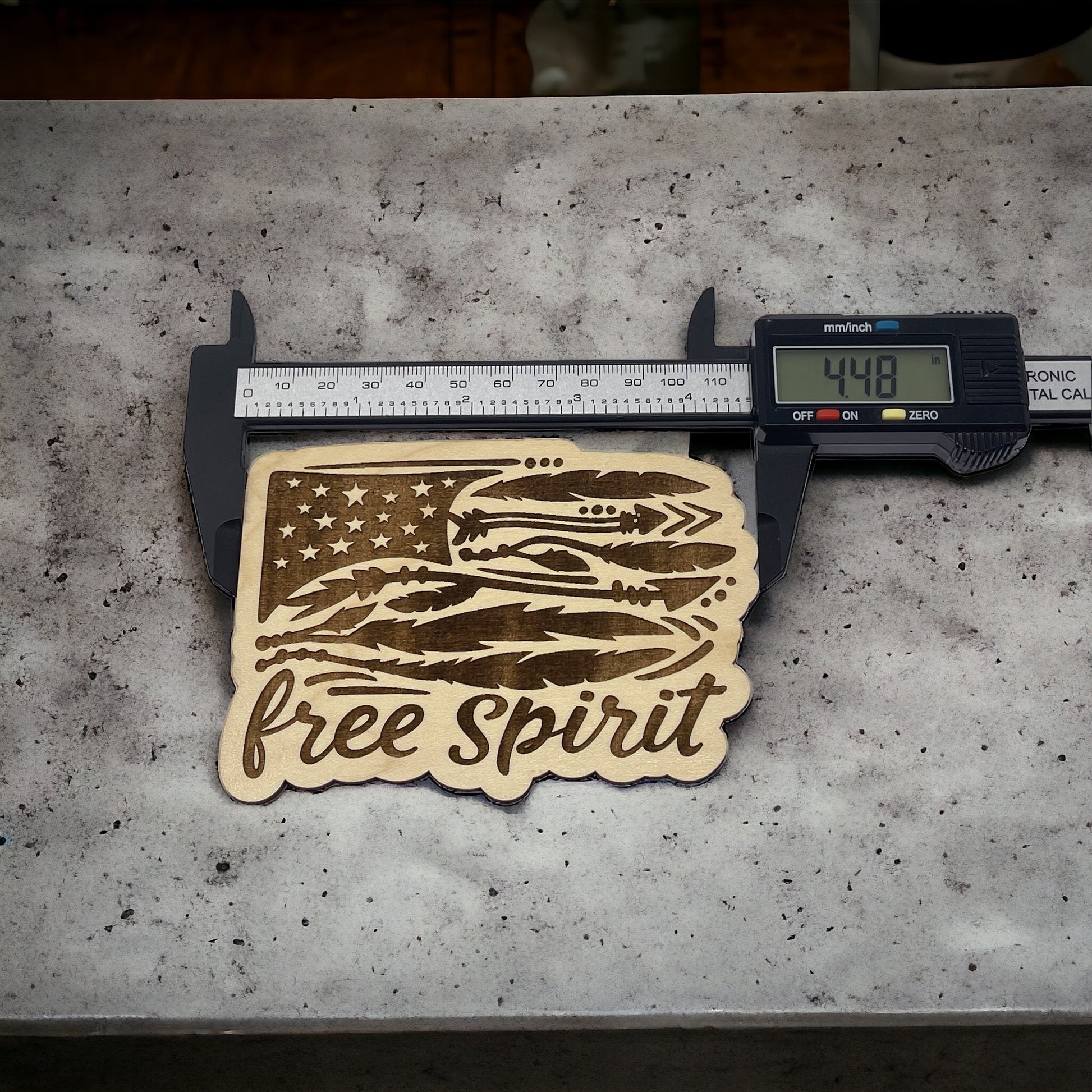 Free Spirit Arrow Flag Magnet – Boho Patriotic Wooden Decor