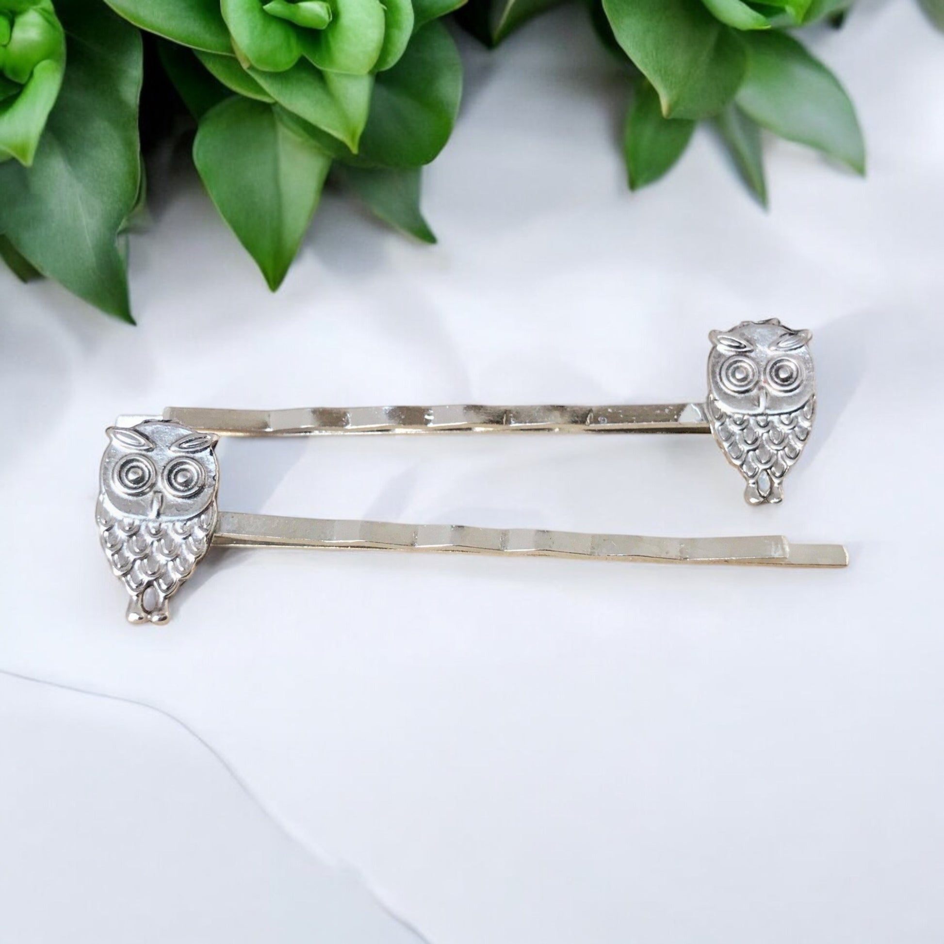 Small Silver Owl Bobby Pins: Stylish & Whimsical Accessories for Your Hair
