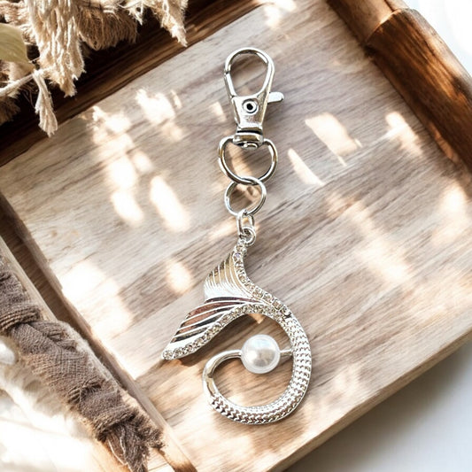 Mermaid Tail Purse Charm – Silver Ocean-Inspired Keychain with Pearl & Rhinestones