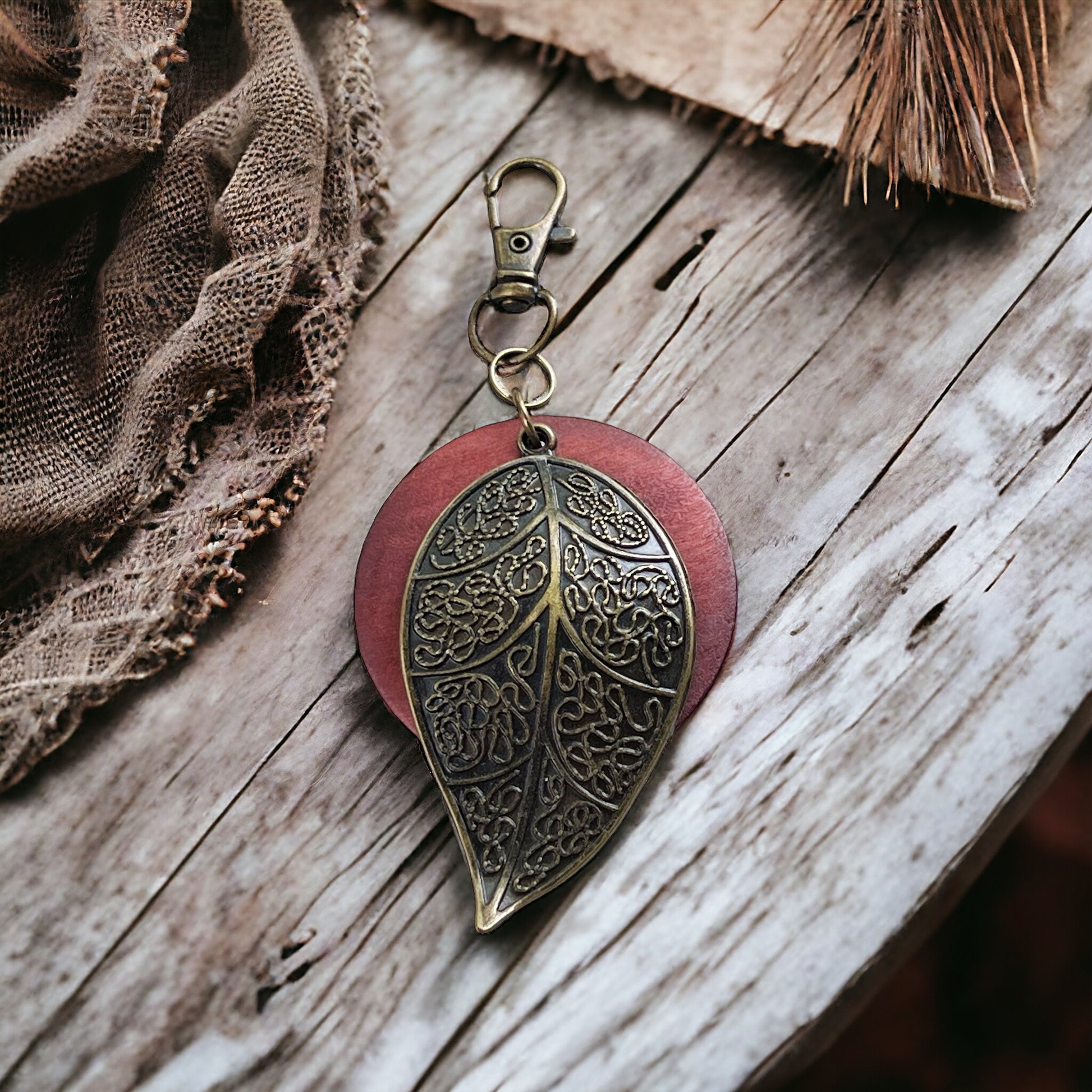 Filigree Leaf Purse Charm – Antique Bronze & Red Wood Keychain