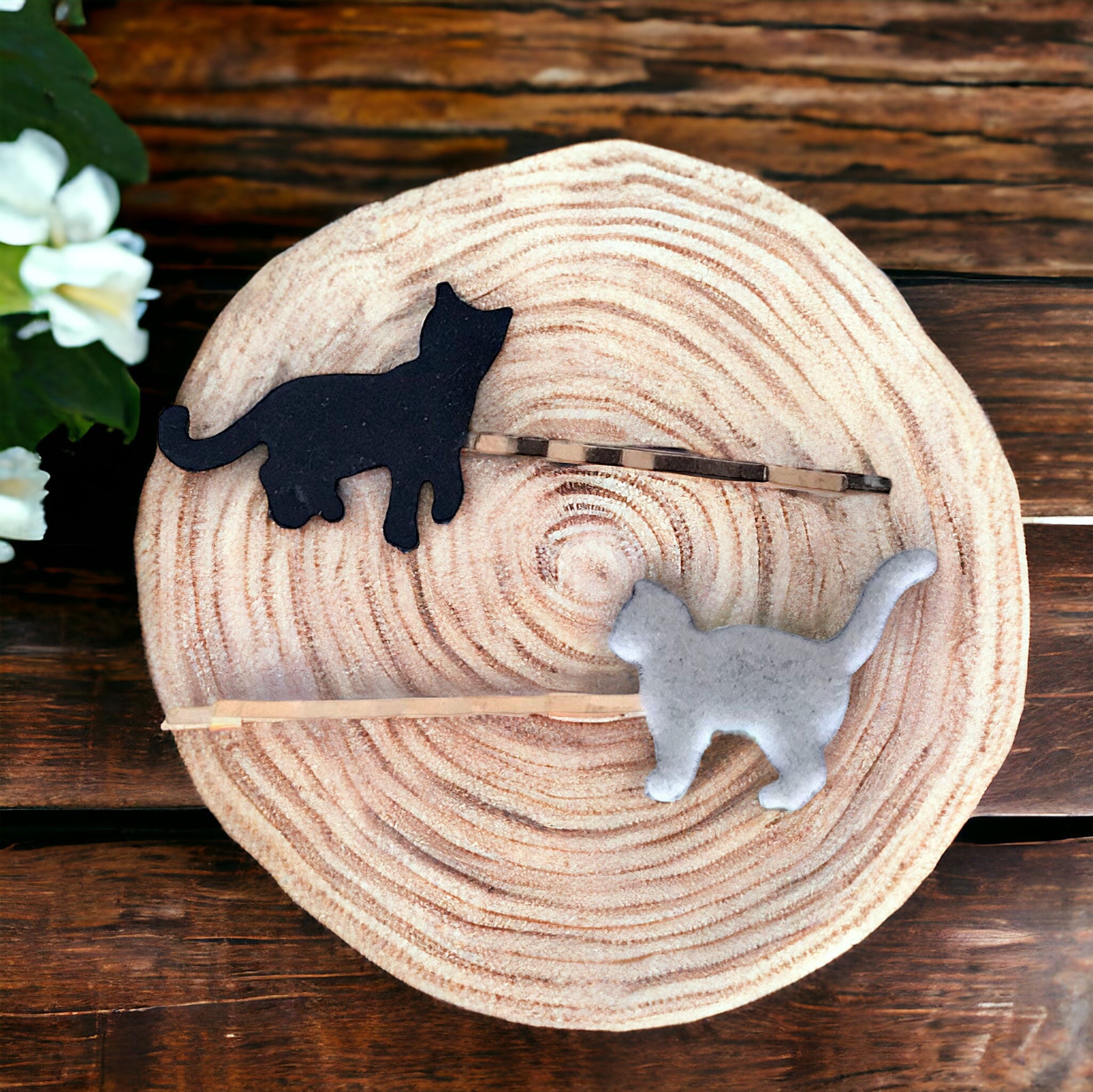 Black & Gray Felted Cat Hair Pins - Quirky Accessories for Feline-Inspired Hairstyles
