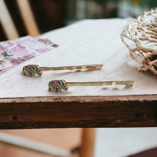 Tiny Bronze Rhinestone Elephant Bobby Pins: Adorable Animal-inspired Accessories