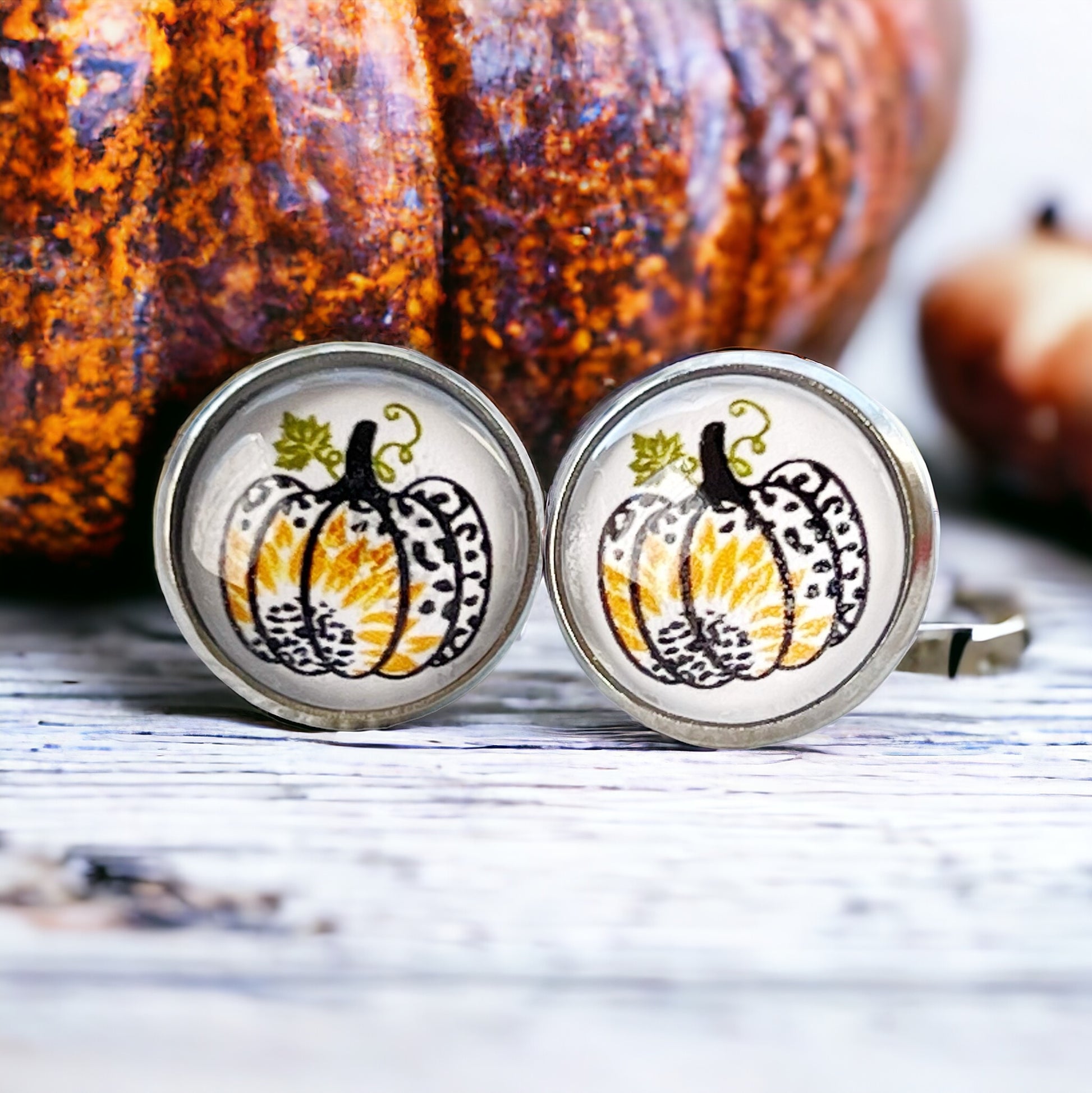Leopard Pumpkin Sunflower Stud Earrings – Fall Animal Print Jewelry