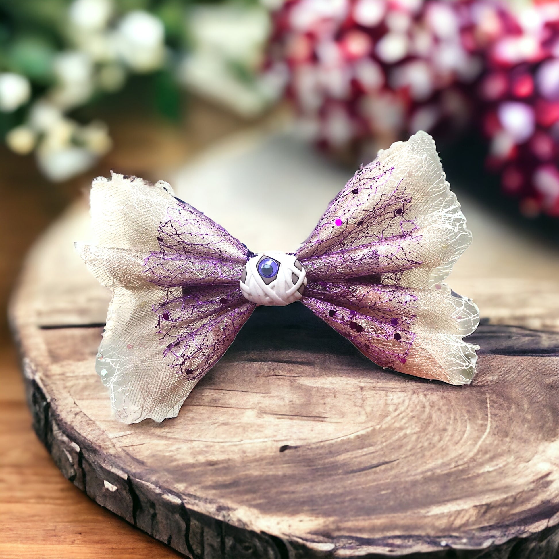 Mummy Eyeball Halloween Hair Bow - Spooky & Playful Hair Accessory