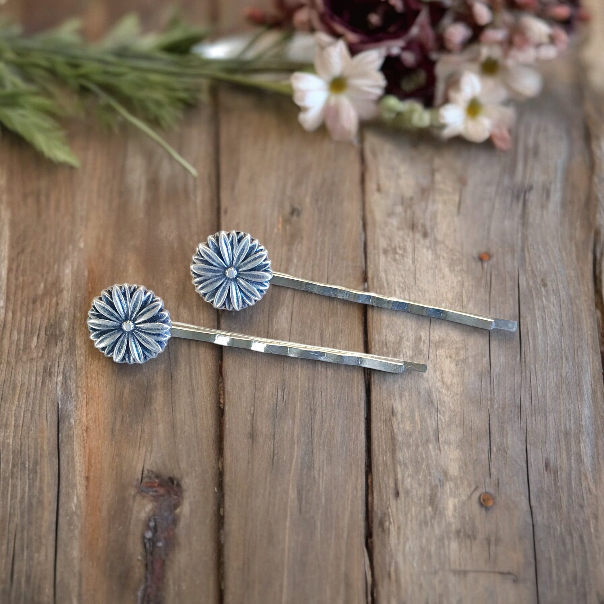 Daisy Hair Pins - Boho Floral Women’s Bobby Pins