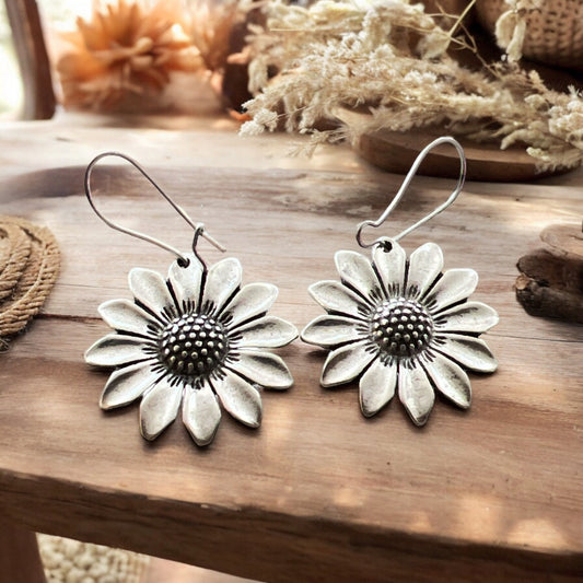 Wildflower Daisy Sunflower Earrings – Silver Boho Chic Jewelry