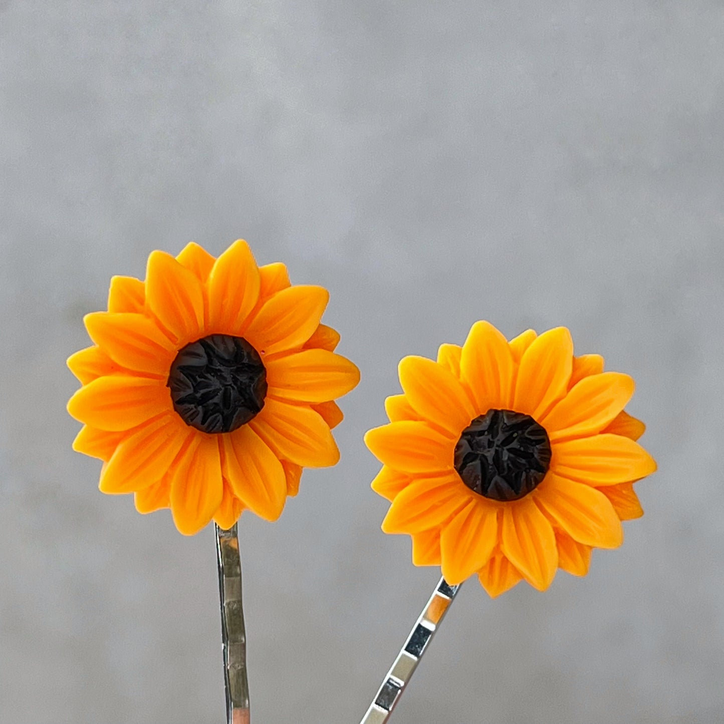 Boho Hippie Sunflower Floral Hair Pins for Women - Stylish Accessories for Bohemian Hairdos