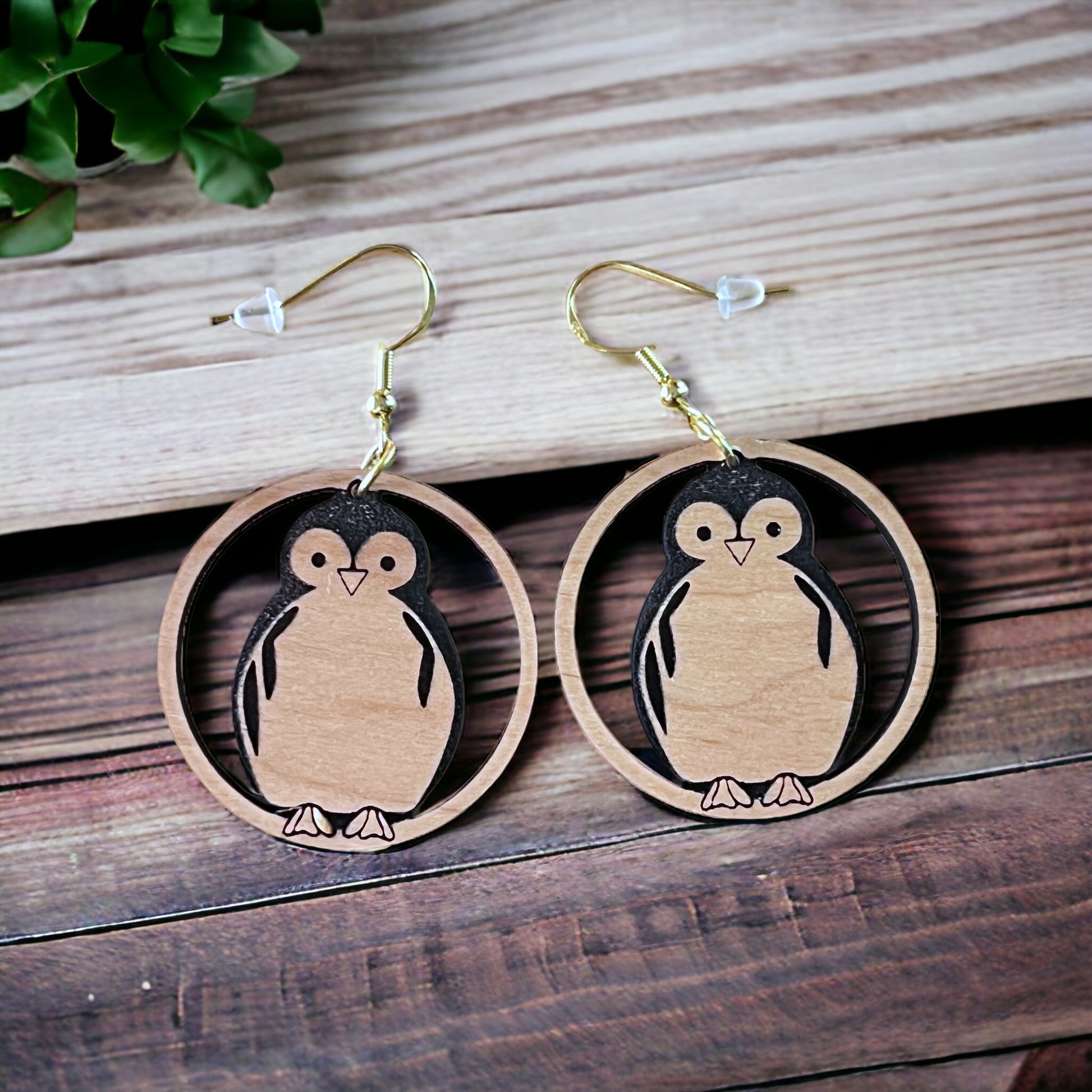 Penguin Circle Drop Earrings – Cute Wooden Winter Animal Jewelry
