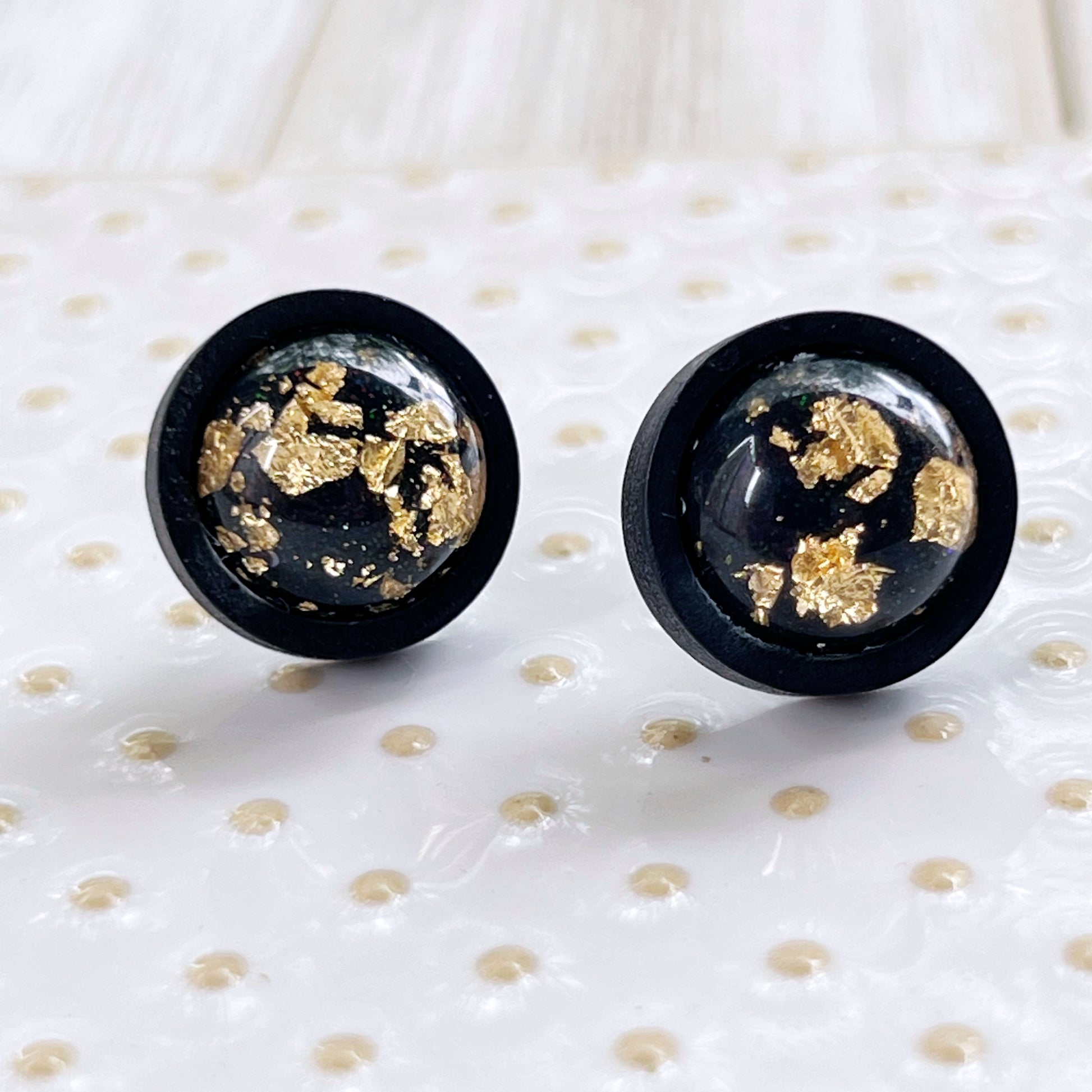 Gold Flake & Glitter Resin Stud Earrings – Black Wood Handmade Jewelry